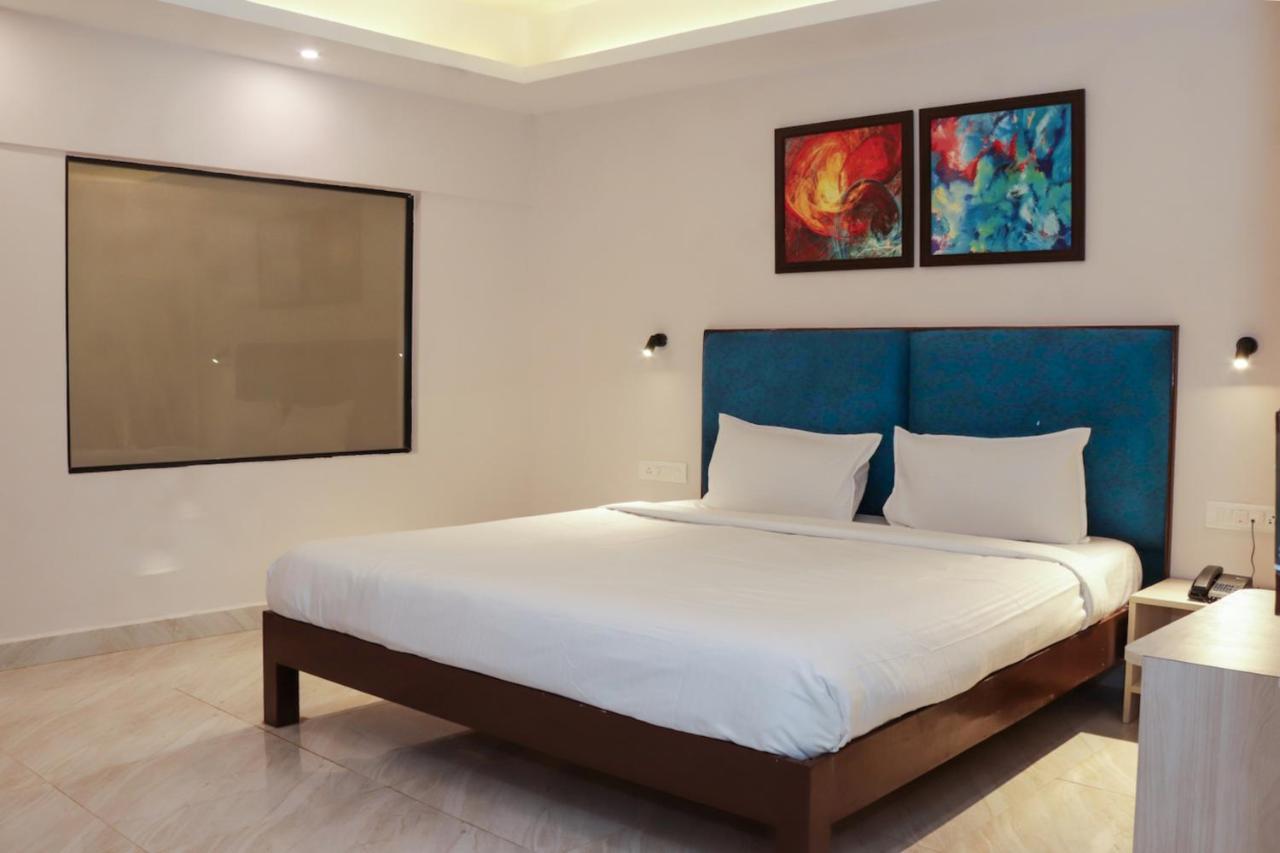 Sandbanks Beach Resort Arambol Exterior foto